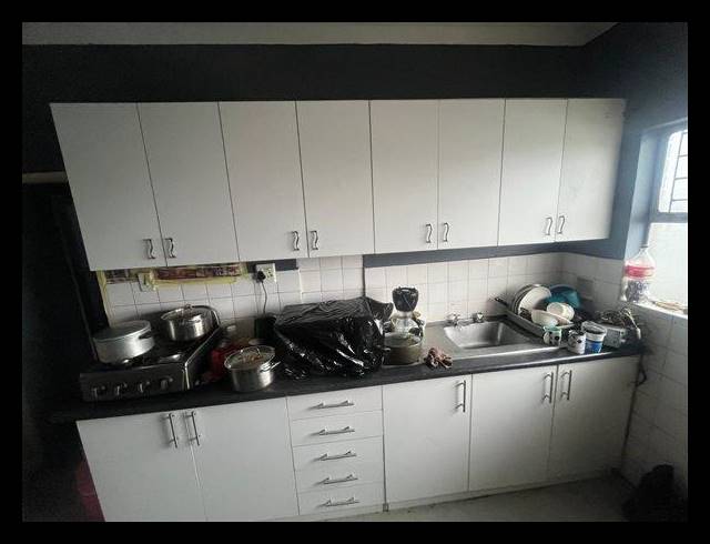 1 BEDROOM APARTMENT FOR SALE IN PAROW CENTRAL